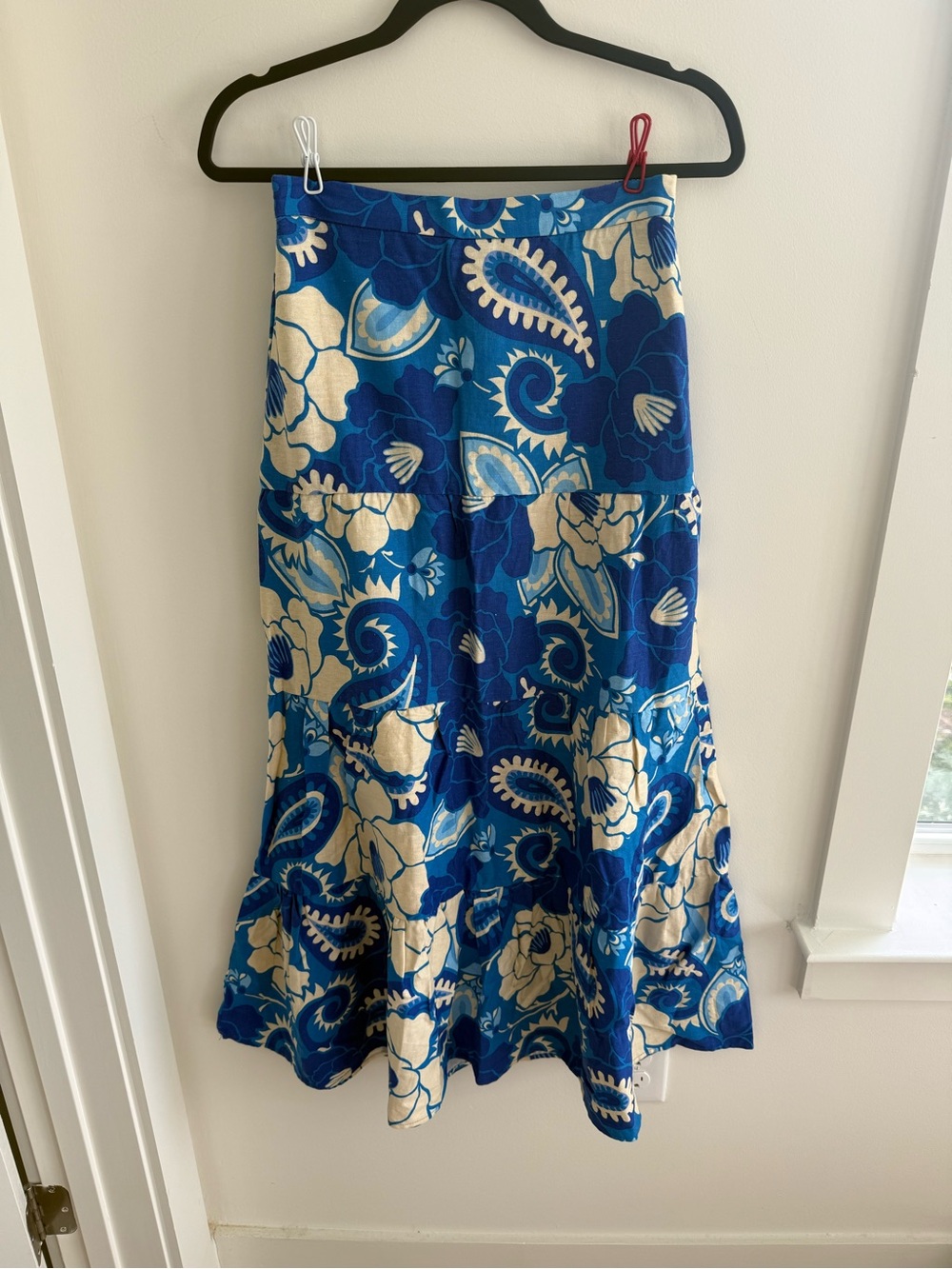 House of Harlow Blue and Cream Floral Maxi Skirt